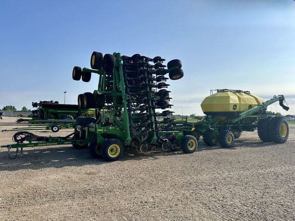 Image of John Deere 1890 Primary image