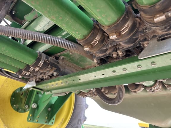 Image of John Deere 1890 equipment image 1