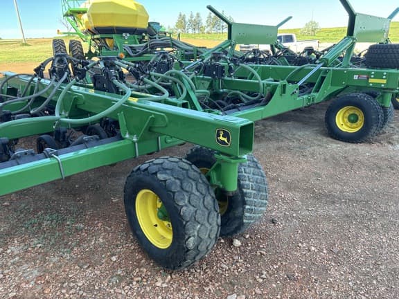 Image of John Deere 1895 equipment image 4