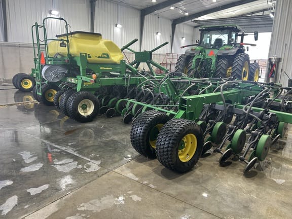 2019 John Deere 1990 Equipment Image0