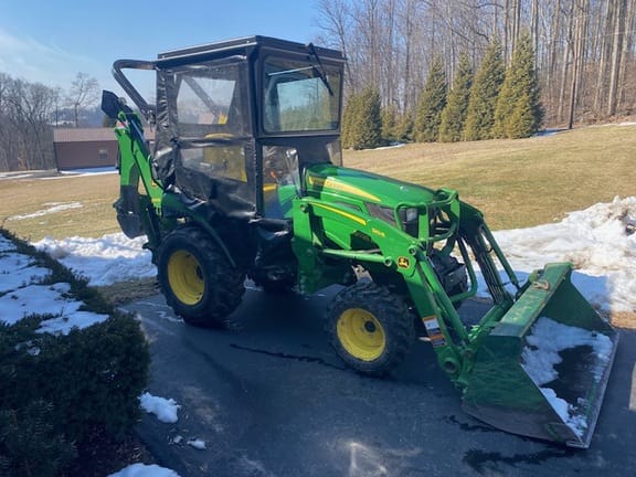 2019 John Deere 2025R Equipment Image0