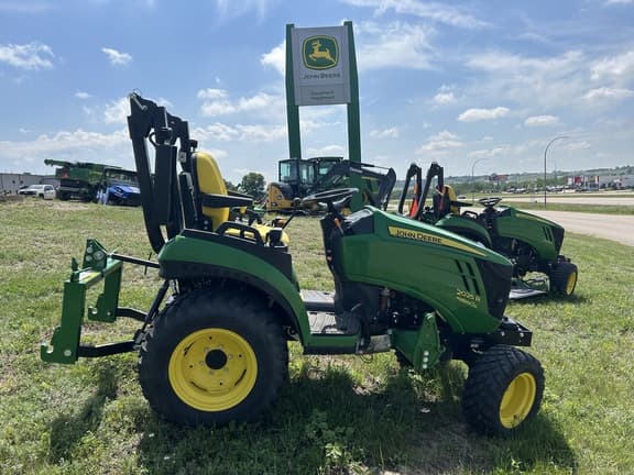 Image of John Deere 2025R equipment image 2