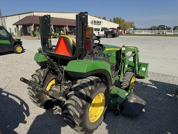 Image of John Deere 2038R equipment image 4