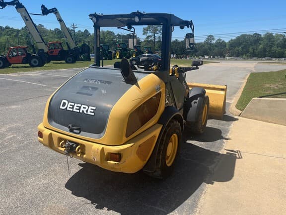 Image of John Deere 204L equipment image 2