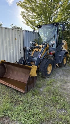 Image of John Deere 244L Primary image