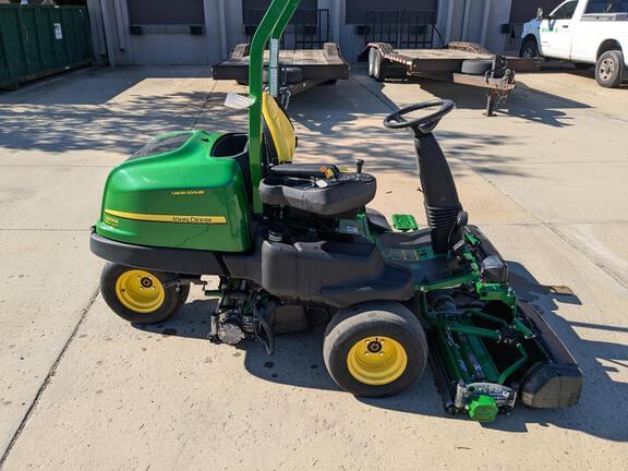 Image of John Deere 2500B Primary image