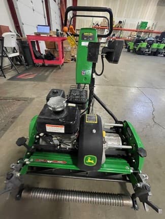 Image of John Deere 260SL equipment image 1