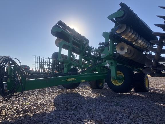Image of John Deere 2680H equipment image 4