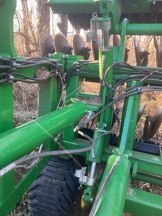 Image of John Deere 2680H equipment image 2