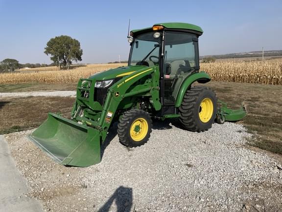 Image of John Deere 3046R equipment image 1