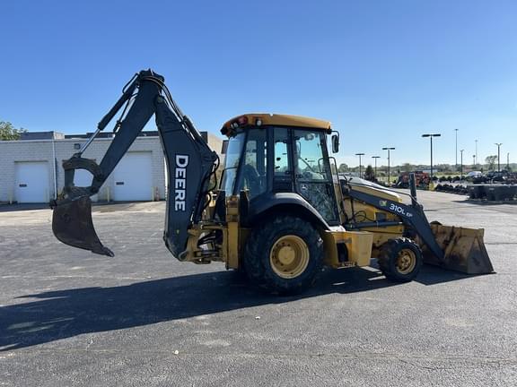 Image of John Deere 310L EP equipment image 2