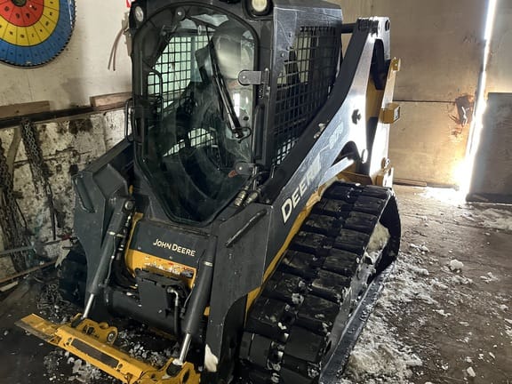 2019 John Deere 317G Equipment Image0