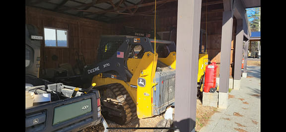 Image of John Deere 317G equipment image 2