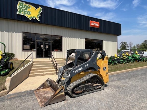 2019 John Deere 317G Equipment Image0