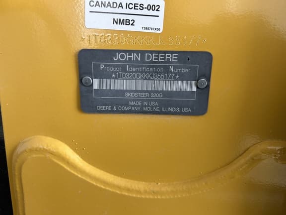Image of John Deere 320G equipment image 4