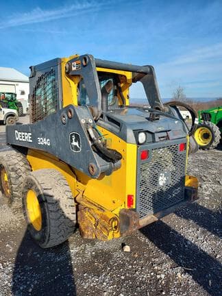 Image of John Deere 324G equipment image 3
