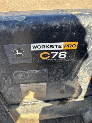 Image of John Deere 324G equipment image 3