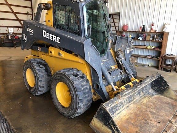2019 John Deere 332G Equipment Image0
