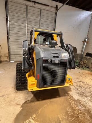 Image of John Deere 333G equipment image 4