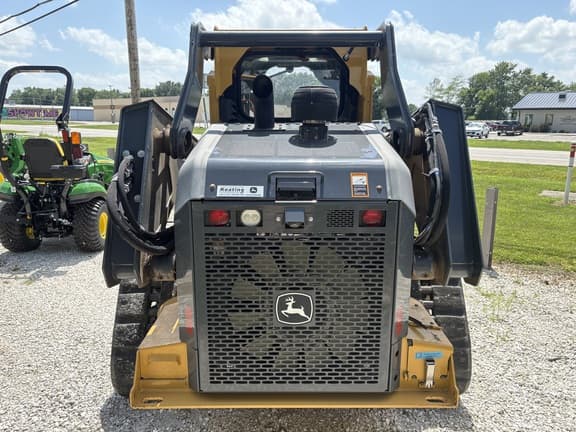 Image of John Deere 333G equipment image 2