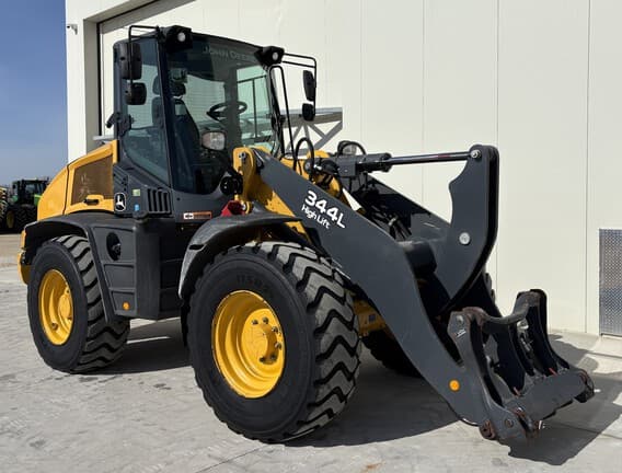 Image of John Deere 344L Primary image