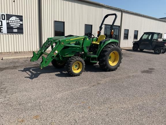 Image of John Deere 4044M equipment image 3