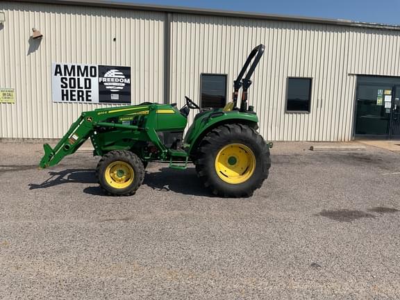 Image of John Deere 4044M equipment image 2