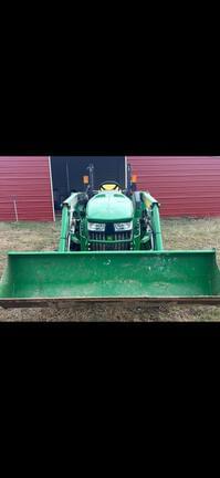 Image of John Deere 4044M equipment image 2