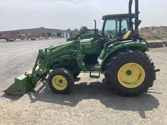 Image of John Deere 4044R equipment image 1