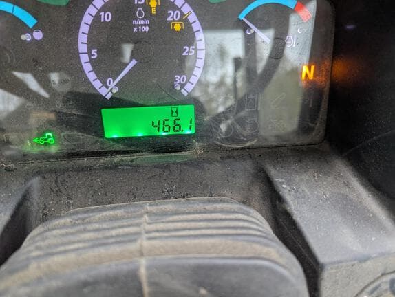 Image of John Deere 5055E equipment image 4