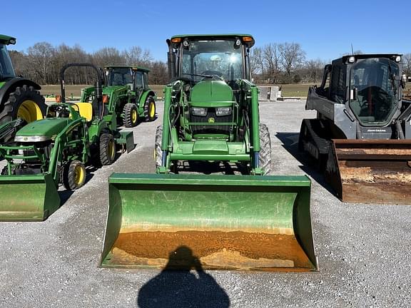 Image of John Deere 5075E equipment image 4