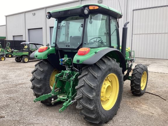 Image of John Deere 5090E equipment image 2