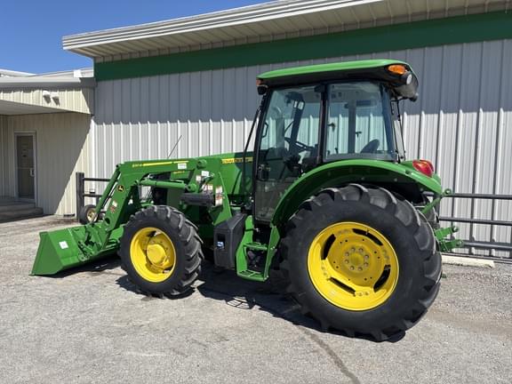 Image of John Deere 5090E equipment image 1