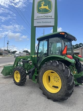 Image of John Deere 5090E equipment image 1