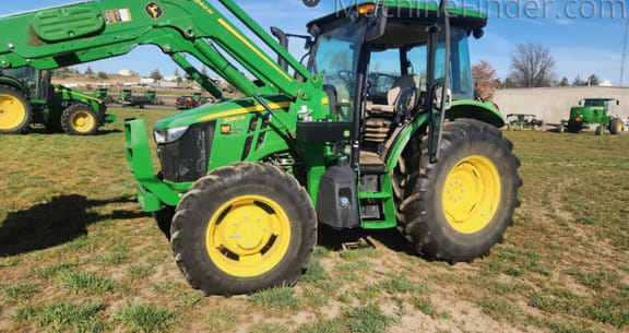2019 John Deere 5090M Equipment Image0