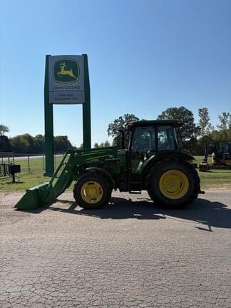 Image of John Deere 5090M Primary image