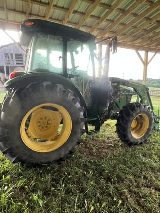 Image of John Deere 5115M equipment image 3