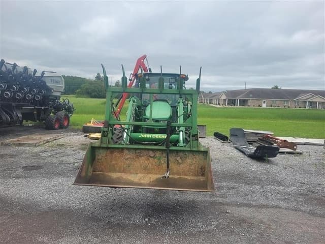 Image of John Deere 5115M equipment image 2