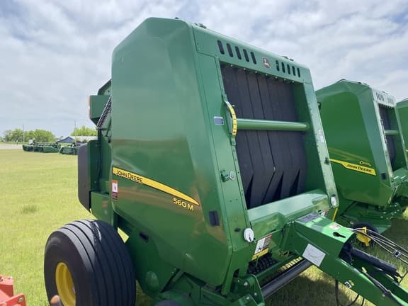 Image of John Deere 560M equipment image 3