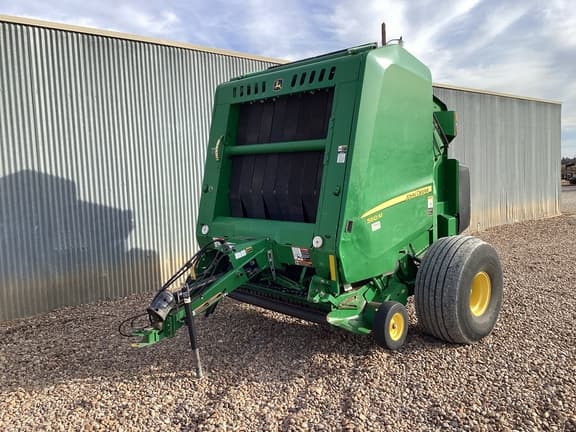 Image of John Deere 560M equipment image 3