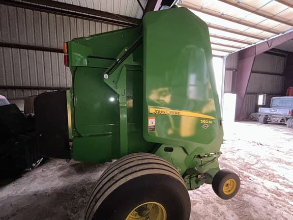 Image of John Deere 560M equipment image 3