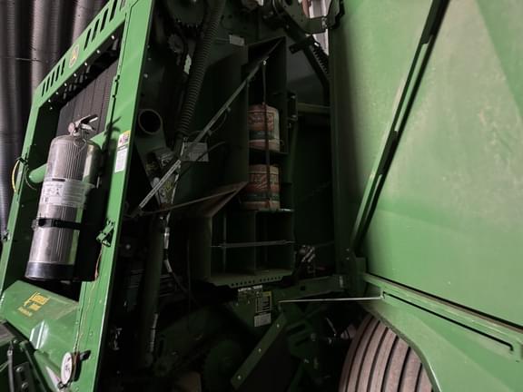 Image of John Deere 560M equipment image 3