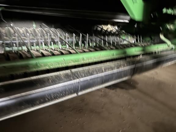 Image of John Deere 560M equipment image 2