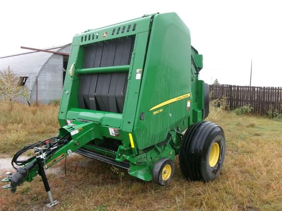 Image of John Deere 560M equipment image 1