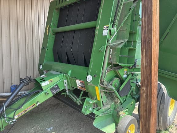 Image of John Deere 560M Primary image