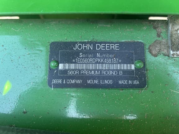 Image of John Deere 560R equipment image 2