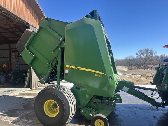 2019 John Deere 560R Equipment Image0