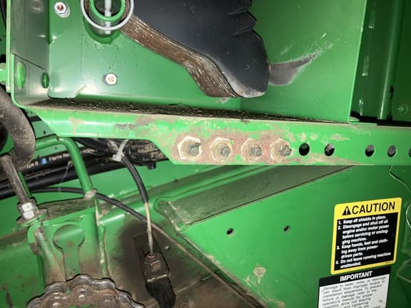 Image of John Deere 560R equipment image 3