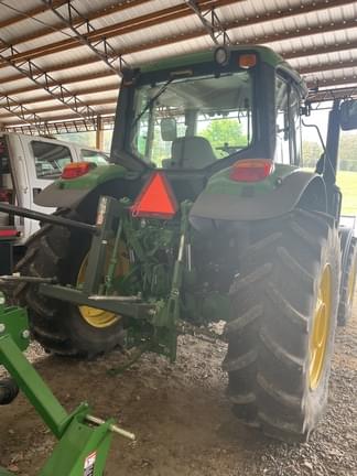 Image of John Deere 6110M equipment image 2