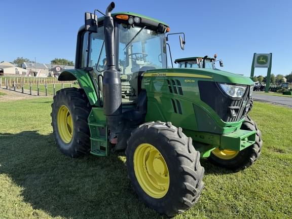 Image of John Deere 6110M equipment image 1